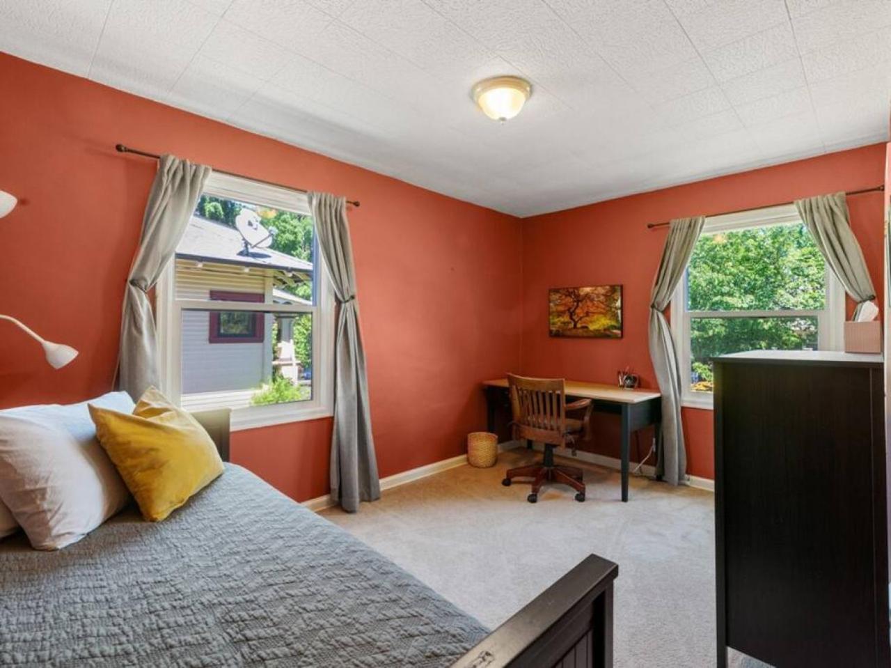 Alberta Arts With Hot Tub And Yoga * Portland